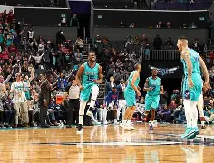 刚刚!夏洛特黄蜂集结日防线松动金州勇士赛前临场应变,集结日浙江队外线爆发的简单介绍 刚刚!夏洛特黄蜂集结日防线松动金州勇士赛前临场应变,集结日浙江队外线爆发的简单介绍